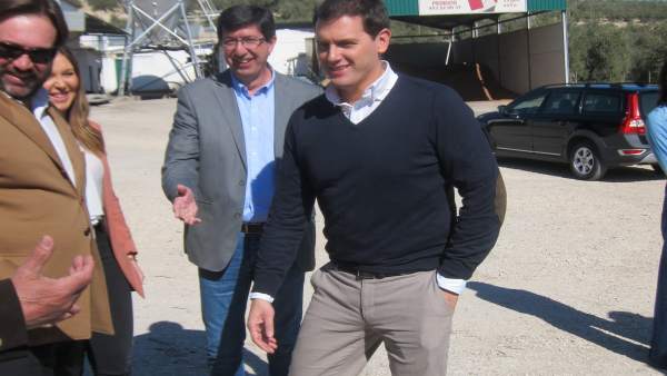 Rivera, a su llegada a la cooperativa Rivera, a su llegada a la cooperativa