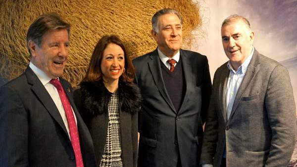 Norberto del Castillo, PAtricia Navarro, Marmolejo y Villafaina apoyo a espetos Norberto del Castillo, PAtricia Navarro, Marmolejo y Villafaina apoyo a espetos