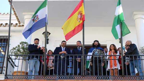 Regino Hernández recibido en Mijas Regino Hernández recibido en Mijas