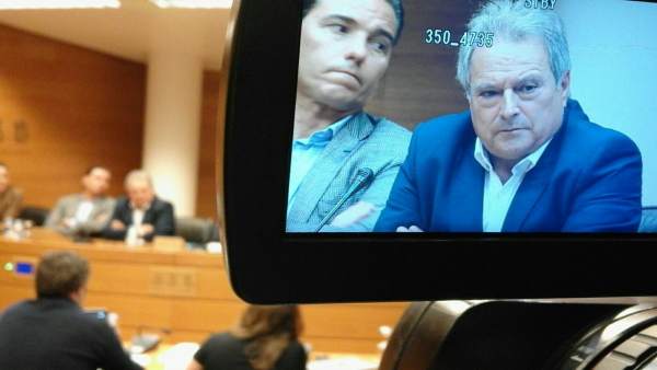 El PSPV espera "més imputacions" per Ciegsa: "Tant Camps com la cúpula del PPCV eren conscients" El PSPV espera "més imputacions" per Ciegsa: "Tant Camps com la cúpula del PPCV eren conscients"