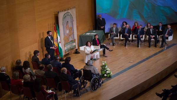Acto de entrega de las banderas de Andalucía por el 28-F Acto de entrega de las banderas de Andalucía por el 28-F