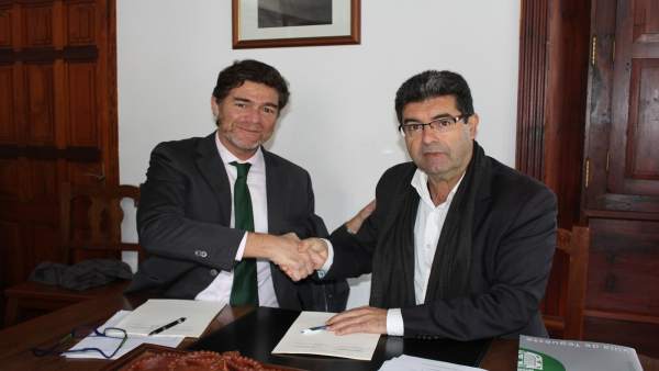 Firma del convenio Firma del convenio