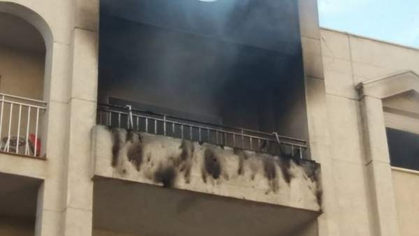 Incendio en la calle Reina Fabiola en que ha muerto un bebé Incendio en la calle Reina Fabiola en que ha muerto un bebé