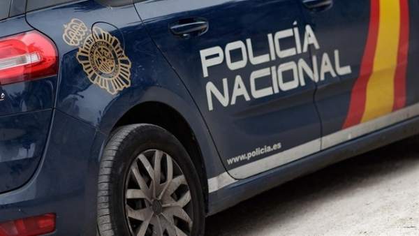 Coche de la Policía Nacional Coche de la Policía Nacional