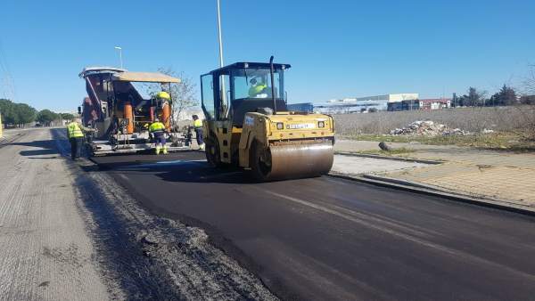 Pavimentación en vías de La Negrilla para mejorar su actividad económica Pavimentación en vías de La Negrilla para mejorar su actividad económica