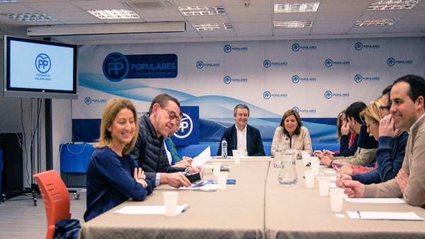 Reunión de la Gestora provincial en la sede del PPCV Reunión de la Gestora provincial en la sede del PPCV