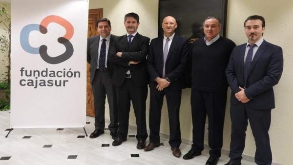 Fundación Cajasur firma acuerdos con clubes deportivos Fundación Cajasur firma acuerdos con clubes deportivos