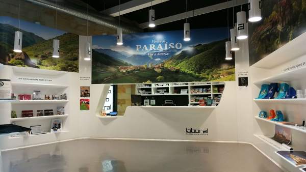 Imagen de la nueva oficina de información turística de Laboral. Imagen de la nueva oficina de información turística de Laboral.