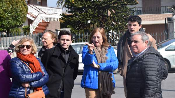 Casares con vecinos de Monte Casares con vecinos de Monte