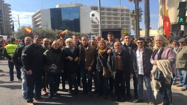 Representantes del PP en la manifestación de Jusapol en Cádiz Representantes del PP en la manifestación de Jusapol en Cádiz