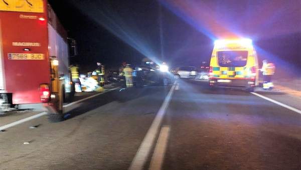 Accidente de tráfico en La Albuera Accidente de tráfico en La Albuera