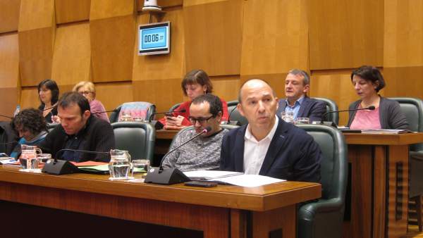 El consejero municipal Pablo Muñoz ha intervenido en el Pleno. El consejero municipal Pablo Muñoz ha intervenido en el Pleno.