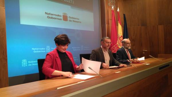 María Solana, Miguel Laparra y Fernando Domínguez en la rueda de prensa María Solana, Miguel Laparra y Fernando Domínguez en la rueda de prensa