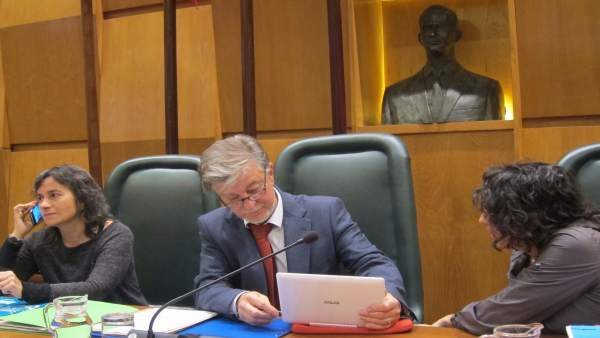 El alcalde y la Presidencia del pleno del Ayuntamiento de Zaragoz El alcalde y la Presidencia del pleno del Ayuntamiento de Zaragoz