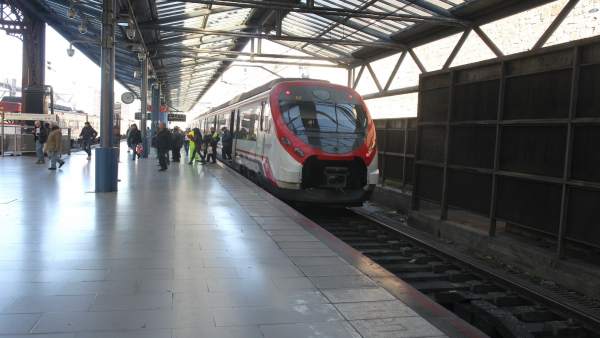 Tren, trenes de Cercanías de Renfe en Madrid Tren, trenes de Cercanías de Renfe en Madrid