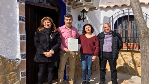 Casa Cueva del Tito, en Hinojares Casa Cueva del Tito, en Hinojares