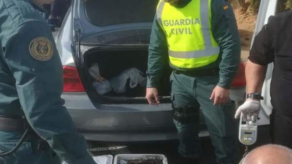 Remitiendo Np Opc Huelva 'La Guardia Civil Interviene Diferentes Sustancias Estu Remitiendo Np Opc Huelva 'La Guardia Civil Interviene Diferentes Sustancias Estu