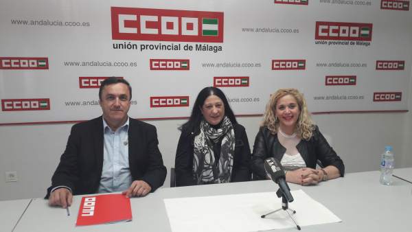 Loli García Caparrós, Fernando Cubillo y Reme Ramos en un acto sobre Caparrós Loli García Caparrós, Fernando Cubillo y Reme Ramos en un acto sobre Caparrós
