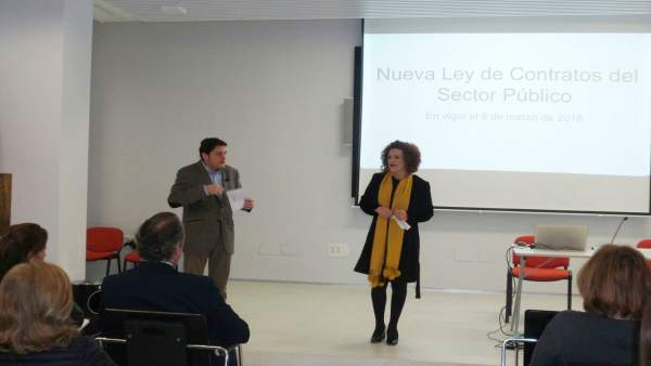 Nt De Prensa Y Fotos Jornadas Ley Contratos Del Sector Público Nt De Prensa Y Fotos Jornadas Ley Contratos Del Sector Público