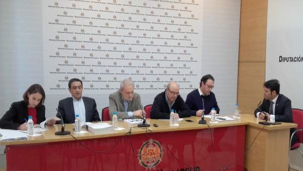 González Poncela comparece ante la comisión González Poncela comparece ante la comisión