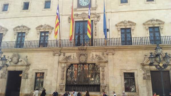 Fachada del Ayuntamiento de Palma Fachada del Ayuntamiento de Palma