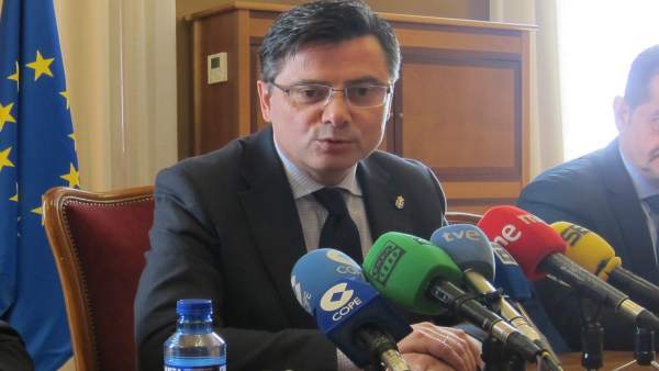 El Presidente De La Junta General Del Principado De Asturias, Pedro Sanjurjo El Presidente De La Junta General Del Principado De Asturias, Pedro Sanjurjo