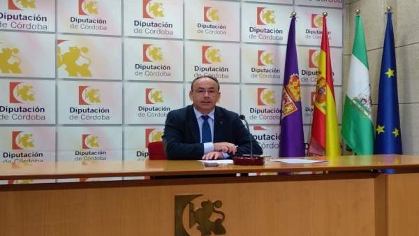 Martín presenta el Plan de Modernización y Administración Electrónica Martín presenta el Plan de Modernización y Administración Electrónica