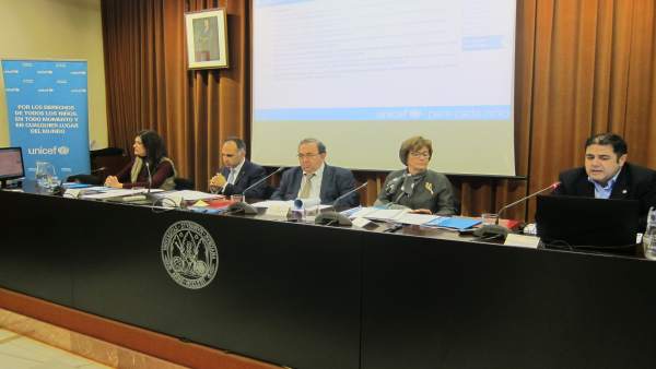 Presentación del informe 'Situación de la infancia en la Región de Murcia 2017' Presentación del informe 'Situación de la infancia en la Región de Murcia 2017'