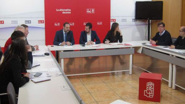 Reunión de José Luis Ábalos con secretarios de Organización del PSOE en CyL Reunión de José Luis Ábalos con secretarios de Organización del PSOE en CyL