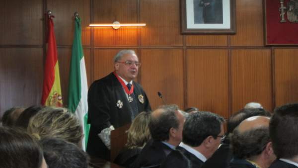 Rafael Morales durante su intervención Rafael Morales durante su intervención