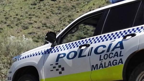 Coche de la Policía Local de Málaga agentes recursos Coche de la Policía Local de Málaga agentes recursos