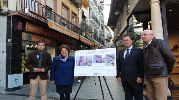 Nota De Prensa Y Foto Nuevo Alumbrado Zona Comercial Centro Nota De Prensa Y Foto Nuevo Alumbrado Zona Comercial Centro