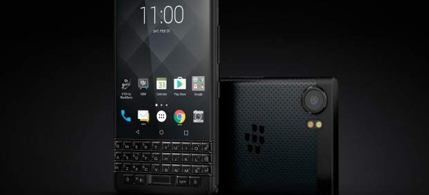 Blackberry lanza KEYOne, un dispositivo con teclado inteligente que responde a gestos táctiles, al igual que la pantalla. 