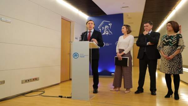Rafael Hernando, tras reunión con la alcaldesa de Logroño Rafael Hernando, tras reunión con la alcaldesa de Logroño