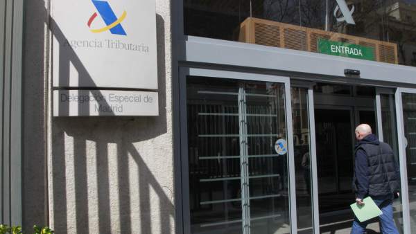 Hacienda, Agencia Tributaria, AEAT, declaración de la Renta, contribuyente Hacienda, Agencia Tributaria, AEAT, declaración de la Renta, contribuyente
