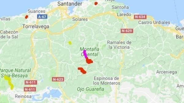 Tramos cortados en Cantabria (rojo) o con cadenas (rosa). Tramos cortados en Cantabria (rojo) o con cadenas (rosa).