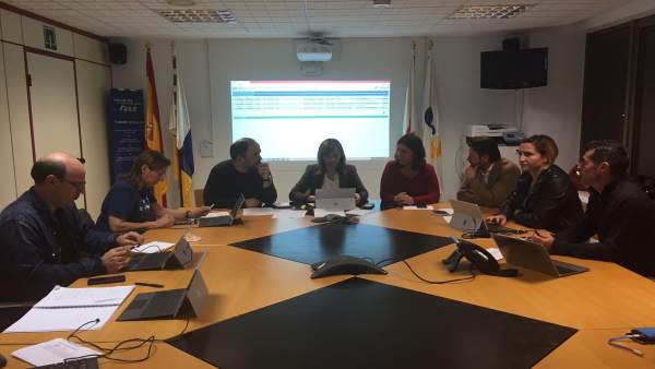 La consejera Nieves Lady Barreto junto a otras autoridades La consejera Nieves Lady Barreto junto a otras autoridades