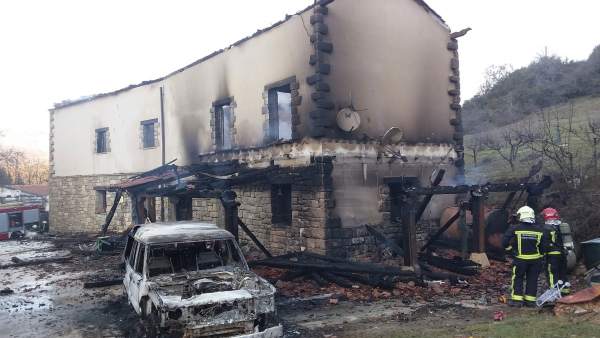 La vivienda destruida. La vivienda destruida.