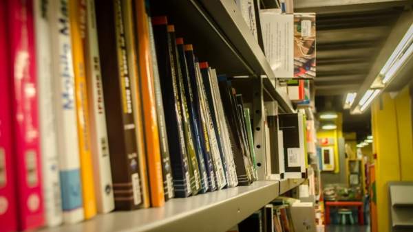 Libros, libreria,comprar,comprando,educación,estudio, estudios, estudiar Libros, libreria,comprar,comprando,educación,estudio, estudios, estudiar