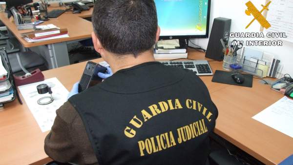 Estafa a través de Internet, Guardia Civil Estafa a través de Internet, Guardia Civil