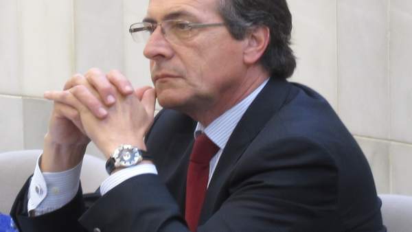 L'exalcalde de Santa Pola Miguel Zaragoza (PP), en llibertat després de ser detingut per prevaricació L'exalcalde de Santa Pola Miguel Zaragoza (PP), en llibertat després de ser detingut per prevaricació