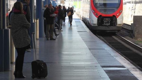 Tren, trenes de Cercanías de Renfe en Madrid Tren, trenes de Cercanías de Renfe en Madrid
