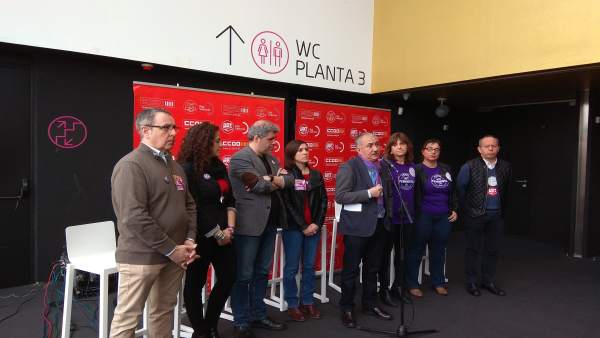 CCOO i UGT auguren que la vaga del 8M serà "històrica" i marcarà "un abans i un després" en la lluita per la igualtat CCOO i UGT auguren que la vaga del 8M serà "històrica" i marcarà "un abans i un després" en la lluita per la igualtat