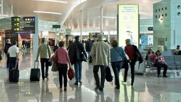 Aeropuerto de Barcelona-El Prat. Aeropuerto de Barcelona-El Prat.