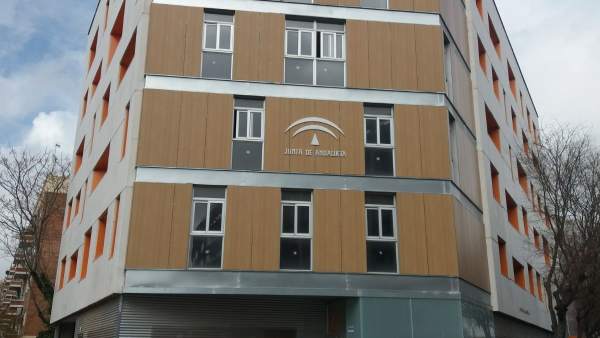 Edificio de alojamientos protegidos de San Bernardo Edificio de alojamientos protegidos de San Bernardo