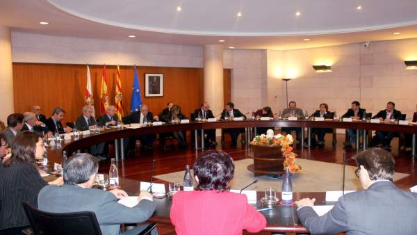 Pleno de la Diputación Provincial de Huesca (DPH) Pleno de la Diputación Provincial de Huesca (DPH)