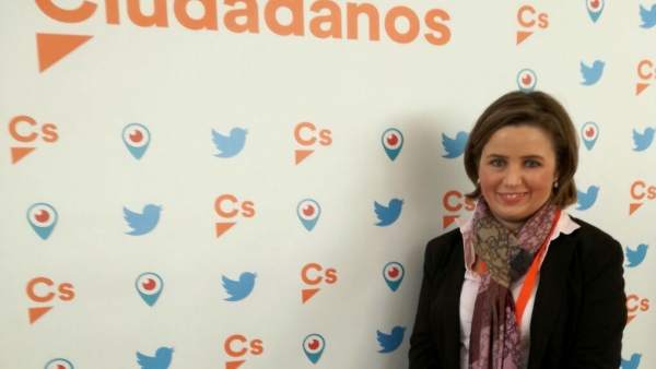 La portavoz de Ciudadanos en Motril, Lola Sánchez La portavoz de Ciudadanos en Motril, Lola Sánchez