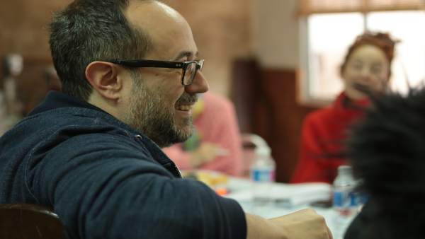 Álex Montoya roda a València el seu primer llargmetratge, 'La gente' Álex Montoya roda a València el seu primer llargmetratge, 'La gente'