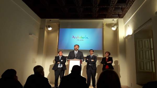 El consejero andaluz de Turismo y Deporte, Francisco Javier Fernández. El consejero andaluz de Turismo y Deporte, Francisco Javier Fernández.