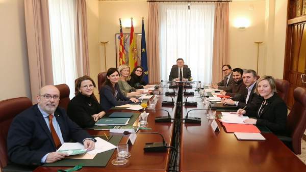 Foto de archivo de un pleno del Consell Foto de archivo de un pleno del Consell